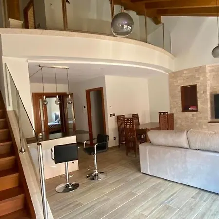 Casa Rural Puente Del Rey * Melgar de Fernamental